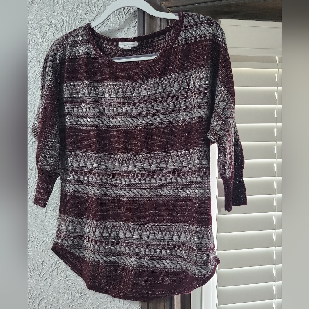 New York and Company Silver and Maroon Boatneck Sweater
